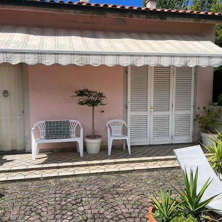Perfetto Relax Apartment Arena Metato Luaran gambar